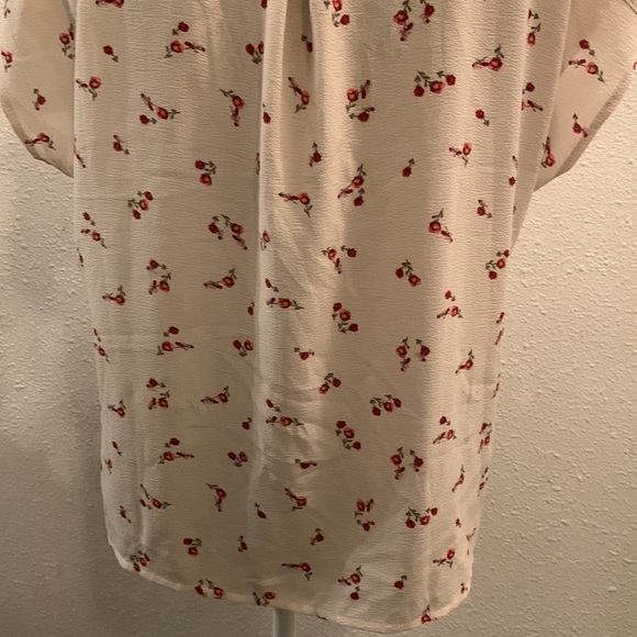 Blouse with small roses - Picture 5 of 6